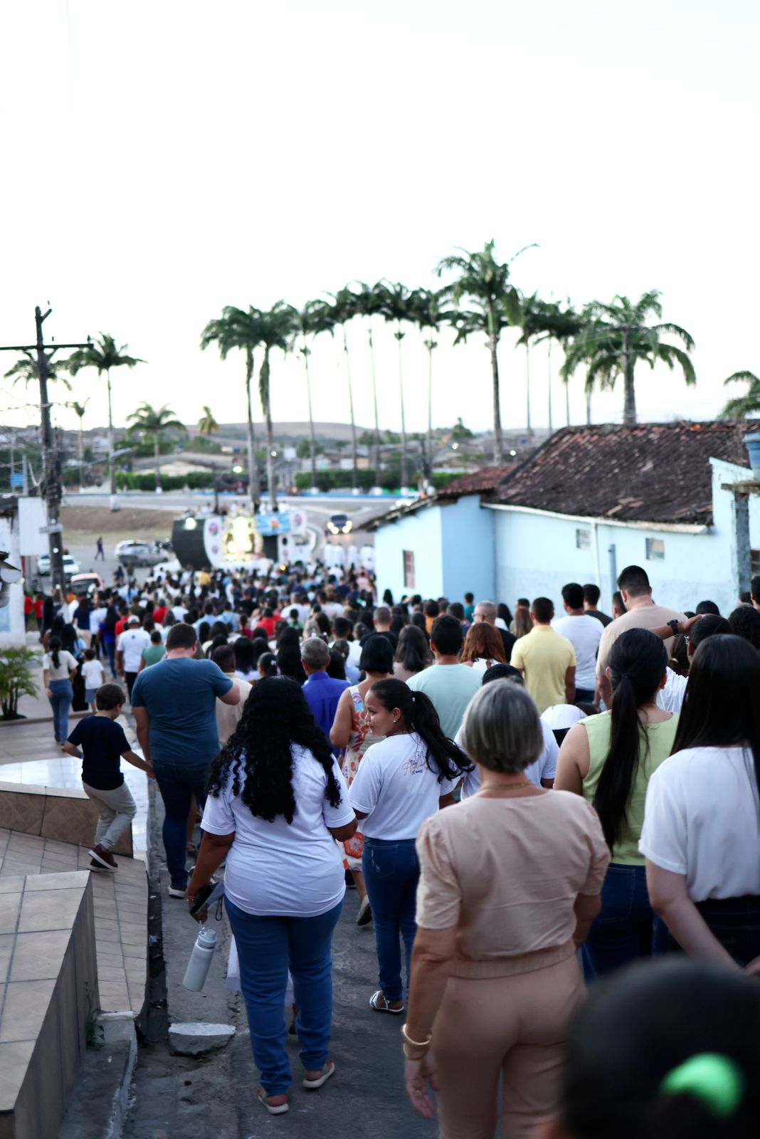 Atalaia celebra o Dia de Nossa Senhora das Brotas com missa e procissão pelas ruas da cidade